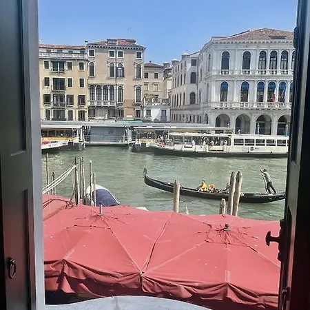 Royal Rialto Apartment - Grand Canal View Venezia Esterno foto